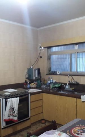 Casa à venda com 154m², 3 quartos e 3 vagas Casa à venda com 154m², 3 quartos e 3 vagasCozinha