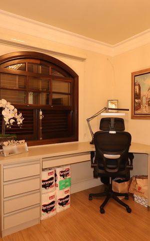 Casa à venda com 230m², 3 quartos e 3 vagasQuarto 2