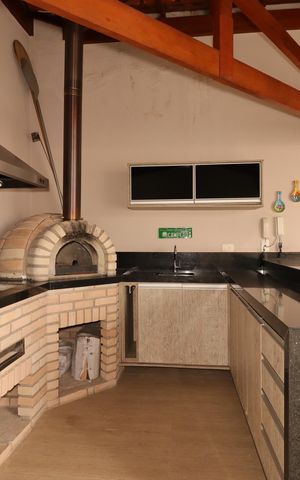 Casa à venda com 230m², 3 quartos e 3 vagasÁrea Gourmet