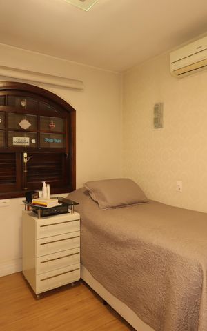 Casa à venda com 230m², 3 quartos e 3 vagasQuarto 1
