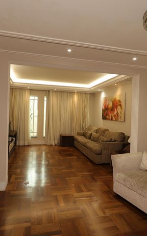 Casa à venda com 230m², 3 quartos e 3 vagasSala