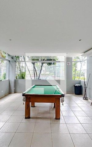 Apartamento à venda com 64m², 2 quartos e 1 vaga Apartamento à venda com 64m², 2 quartos e 1 vagaSalão de jogos