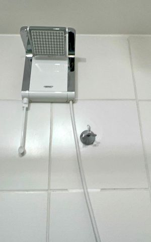Studio para alugar com 25m², 1 quarto e sem vaga Studio para alugar com 25m², 1 quarto e sem vagaBanheiro