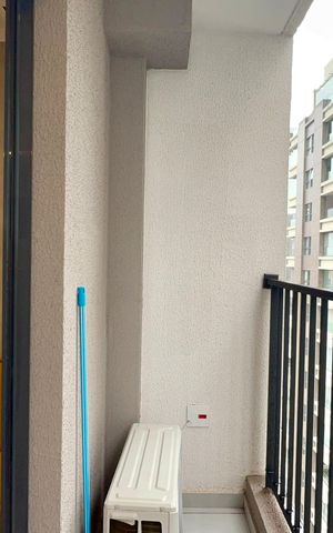 Studio para alugar com 25m², 1 quarto e sem vaga Studio para alugar com 25m², 1 quarto e sem vagaVaranda