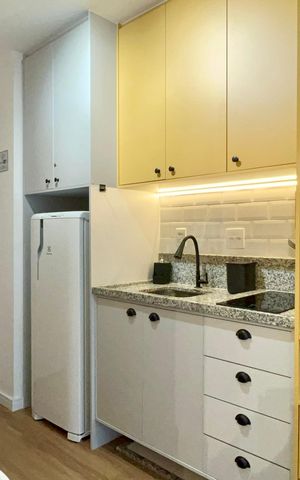 Studio para alugar com 25m², 1 quarto e sem vaga Studio para alugar com 25m², 1 quarto e sem vagaCozinha