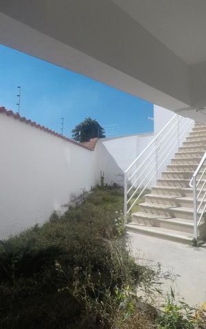 Apartamento à venda com 78m², 3 quartos e 2 vagas Apartamento à venda com 78m², 3 quartos e 2 vagasÁrea externa