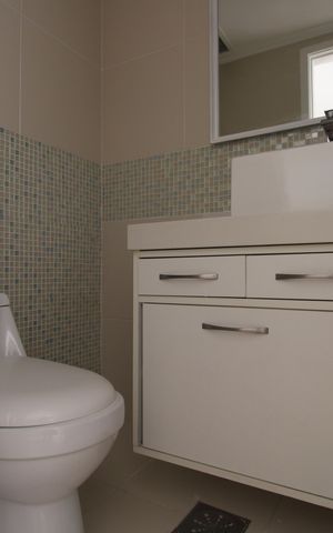 Apartamento à venda com 180m², 4 quartos e 2 vagasBanheiro social