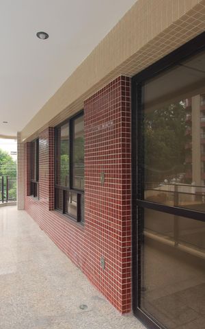 Apartamento à venda com 180m², 4 quartos e 2 vagasSuíte 2 - Varanda