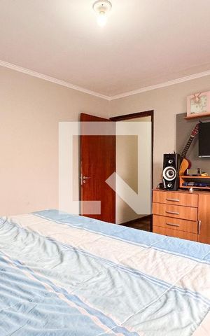 Casa à venda com 187m², 3 quartos e 2 vagas Casa à venda com 187m², 3 quartos e 2 vagasQuarto