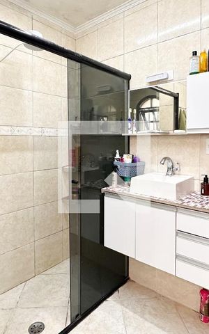 Casa à venda com 187m², 3 quartos e 2 vagas Casa à venda com 187m², 3 quartos e 2 vagasBanheiro