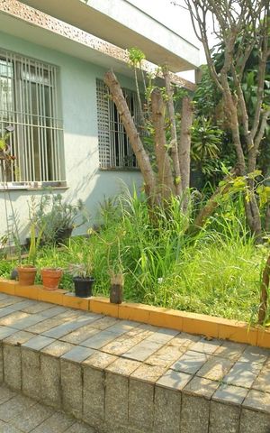 Casa à venda com 220m², 3 quartos e 2 vagasJardim/Garagem 