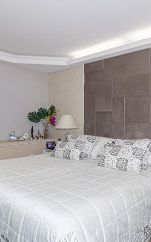 Apartamento à venda com 207m², 4 quartos e 3 vagasQuarto Suíte 1
