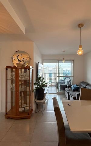Apartamento à venda com 79m², 3 quartos e 1 vagaSala