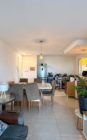 Apartamento à venda com 79m², 3 quartos e 1 vagaSala