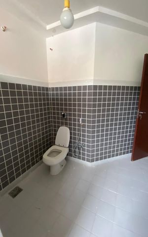 Studio para alugar com 30m², 1 quarto e sem vaga Studio para alugar com 30m², 1 quarto e sem vagaBanheiro