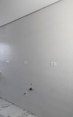 Apartamento à venda com 48m², 2 quartos e sem vaga Apartamento à venda com 48m², 2 quartos e sem vagaCozinha e Área de Serviço