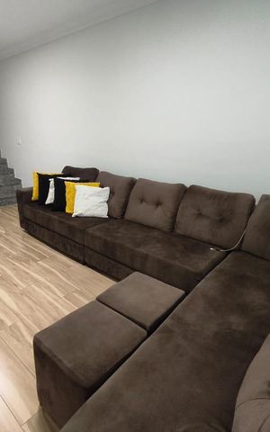 Casa à venda com 125m², 3 quartos e 2 vagas Casa à venda com 125m², 3 quartos e 2 vagasSala