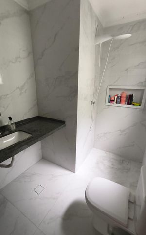 Casa à venda com 125m², 3 quartos e 2 vagas Casa à venda com 125m², 3 quartos e 2 vagasBanheiro