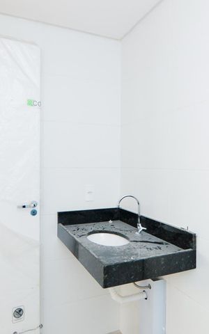Apartamento à venda com 45m², 2 quartos e 1 vagaBanheiro social