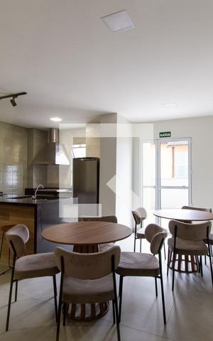 Apartamento à venda com 47m², 2 quartos e 1 vaga Apartamento à venda com 47m², 2 quartos e 1 vagaÁrea comum - Salão de festas
