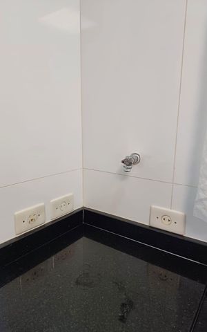 Casa à venda com 160m², 3 quartos e 4 vagas Casa à venda com 160m², 3 quartos e 4 vagasCozinha