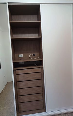 Casa à venda com 160m², 3 quartos e 4 vagas Casa à venda com 160m², 3 quartos e 4 vagasQuarto