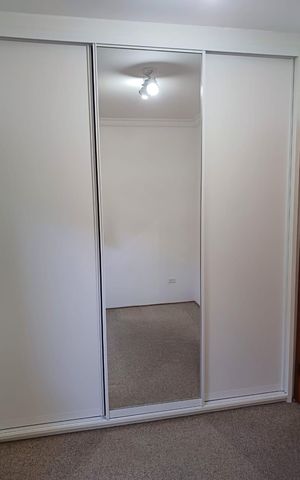 Casa à venda com 160m², 3 quartos e 4 vagas Casa à venda com 160m², 3 quartos e 4 vagasQuarto