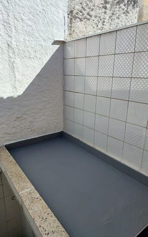 Casa à venda com 160m², 3 quartos e 4 vagas Casa à venda com 160m², 3 quartos e 4 vagasÁrea externa