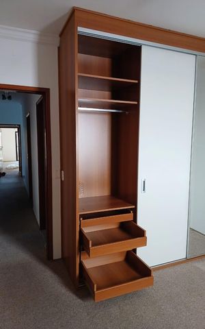 Casa à venda com 160m², 3 quartos e 4 vagas Casa à venda com 160m², 3 quartos e 4 vagasQuarto