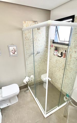 Apartamento à venda com 126m², 3 quartos e 2 vagas Apartamento à venda com 126m², 3 quartos e 2 vagasBanheiro da Suíte