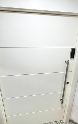 Apartamento à venda com 126m², 3 quartos e 2 vagas Apartamento à venda com 126m², 3 quartos e 2 vagasHall de entrada do apartamento