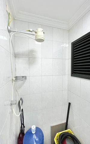 Apartamento à venda com 126m², 3 quartos e 2 vagas Apartamento à venda com 126m², 3 quartos e 2 vagasBanheiro de serviço
