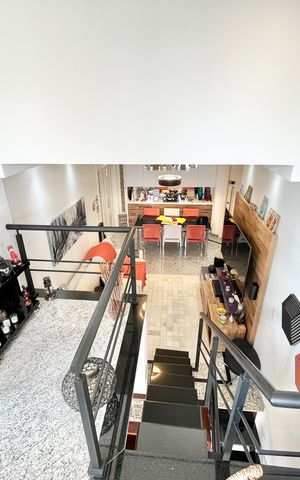 Apartamento à venda com 126m², 3 quartos e 2 vagas Apartamento à venda com 126m², 3 quartos e 2 vagasSala 2