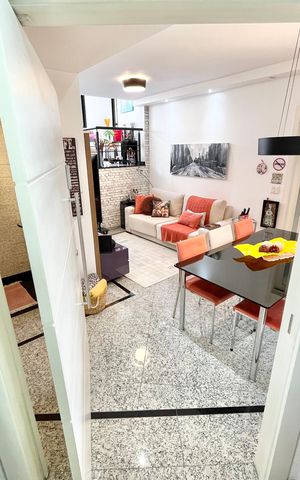 Apartamento à venda com 126m², 3 quartos e 2 vagas Apartamento à venda com 126m², 3 quartos e 2 vagasHall de entrada do apartamento
