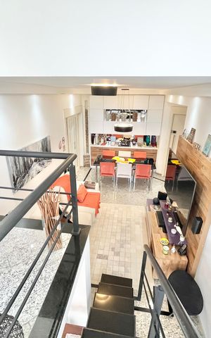 Apartamento à venda com 126m², 3 quartos e 2 vagas Apartamento à venda com 126m², 3 quartos e 2 vagasSala 2