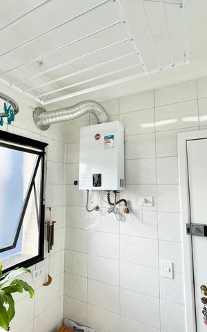 Apartamento à venda com 126m², 3 quartos e 2 vagas Apartamento à venda com 126m², 3 quartos e 2 vagasÁrea de Serviço