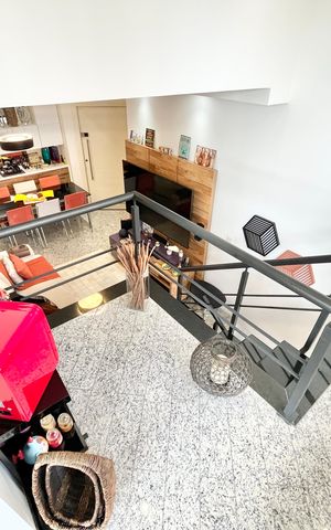 Apartamento à venda com 126m², 3 quartos e 2 vagas Apartamento à venda com 126m², 3 quartos e 2 vagasSala 2