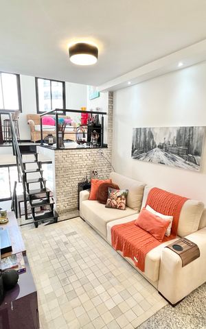 Apartamento à venda com 126m², 3 quartos e 2 vagas Apartamento à venda com 126m², 3 quartos e 2 vagasSala
