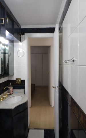Apartamento à venda com 60m², 2 quartos e 1 vagaBanheiro social