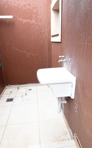 Casa de condomínio à venda com 84m², 2 quartos e 2 vagasÁrea de Serviço