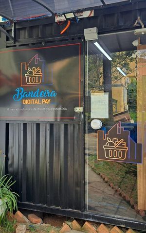 Apartamento à venda com 43m², 2 quartos e 1 vaga Apartamento à venda com 43m², 2 quartos e 1 vagaÁrea Comum - Playground