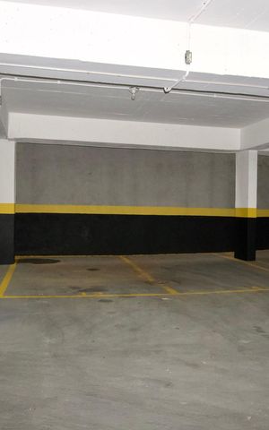 Apartamento à venda com 69m², 2 quartos e 1 vaga Apartamento à venda com 69m², 2 quartos e 1 vagaGaragem