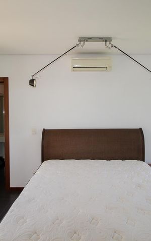 Casa de condomínio à venda com 496m², 5 quartos e 4 vagas Casa de condomínio à venda com 496m², 5 quartos e 4 vagasSuíte 1