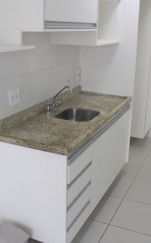 Apartamento para alugar com 75m², 2 quartos e 2 vagasCozinha