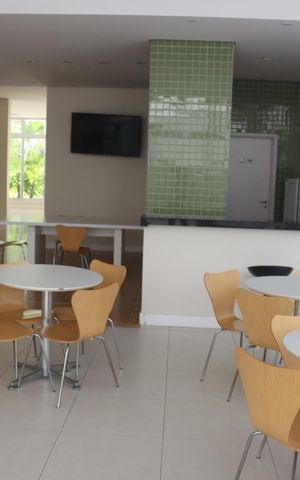 Apartamento para alugar com 75m², 2 quartos e 2 vagasÁrea comum - Salão de festas