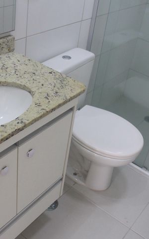 Apartamento para alugar com 75m², 2 quartos e 2 vagasBanheiro da Suíte 2