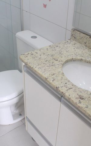 Apartamento para alugar com 75m², 2 quartos e 2 vagasBanheiro da Suíte 1