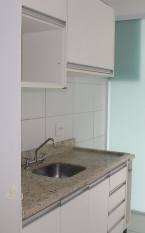 Apartamento para alugar com 75m², 2 quartos e 2 vagasCozinha