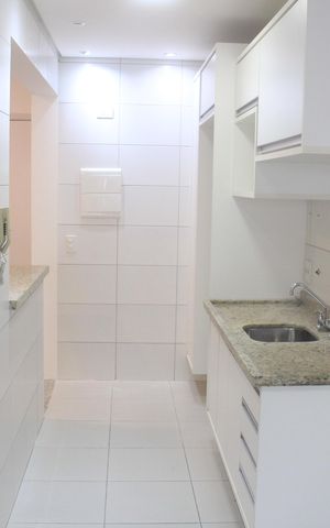 Apartamento para alugar com 75m², 2 quartos e 2 vagasCozinha