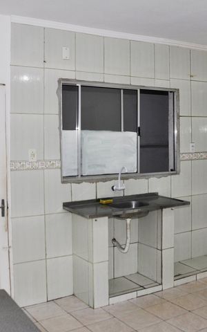 Casa à venda com 40m², 1 quarto e sem vaga Casa à venda com 40m², 1 quarto e sem vagaDetalhe - Cozinha e Sala